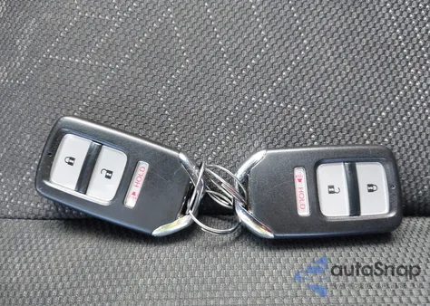 2016 Honda Fit Ex/Exl z USA, uszkodzony, nr VIN JHMGK5H7XGX042621